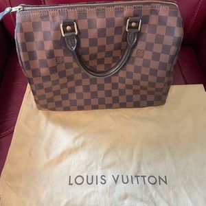 Louis Vuitton Ebene Speedy 30- Lock (no key) and dust bag included